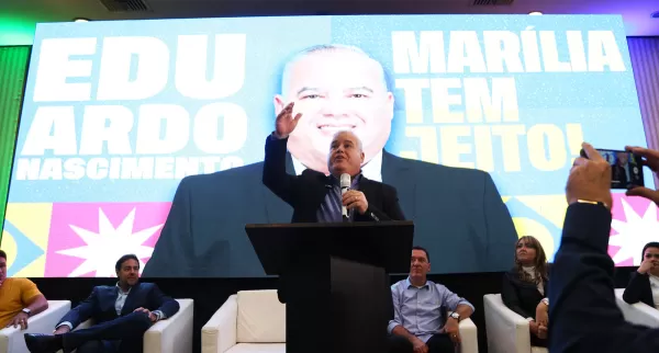 Eduardo Nascimento dá show em lançamento de pré-candidatura a prefeito e impressiona com forte apoio político e popular