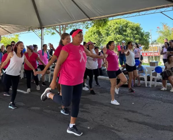 1º “Domingo da Família” reúne grande público na avenida das Esmeraldas