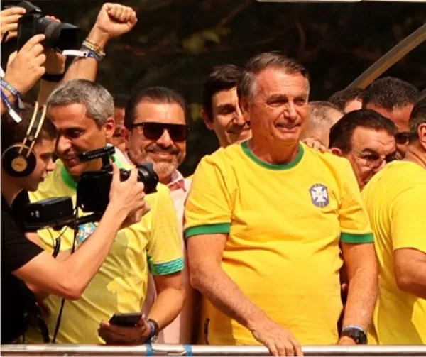 João Pinheiro representa Marília ao lado de Jair Bolsonaro em manifestação de 7 de Setembro na avenida Paulista