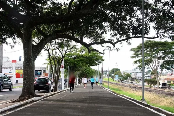 Moças são assaltadas na pista de cooper da avenida das Esmeraldas em Marília