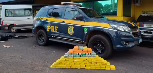 Polícia Rodoviária Federal apreende quase 100 quilos de cocaína