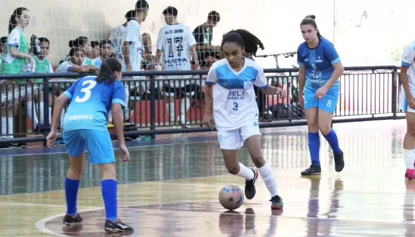 Equipes de atletas marilienses participam da final estadual do 39º Jogos Abertos da Juventude 