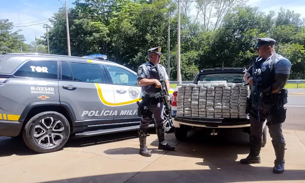 Polícia Rodoviária apreende cerca de 100 quilos de pasta base de cocaína