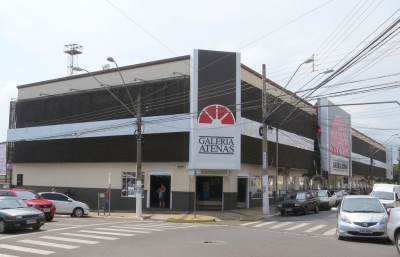 Galeria Atenas: Centro de Compras é destaque