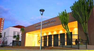 Teatro Municipal recebe espetáculos de cursos de formação teatral