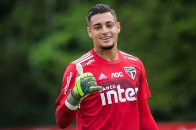 São Paulo rescindirá contrato do goleiro Jean após período de férias