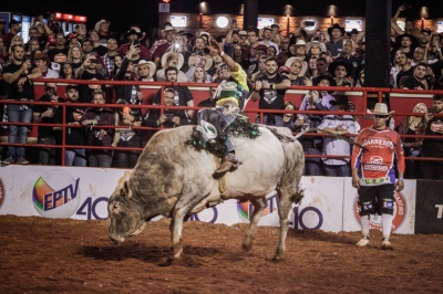 Festa do Peão de Barretos confirma live com rodeio e shows musicais