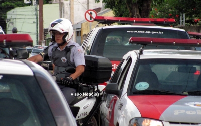 Homem é baleado ao fugir de tentativa de assalto 