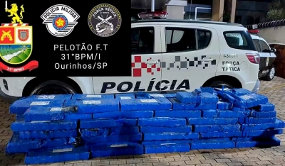 Caminhoneiro é preso pela PM transportando uma tonelada e meia de maconha