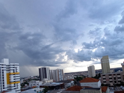 Defesa Civil do Estado alerta para tempestade forte em Marília e região