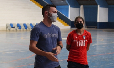 Futsal feminino traz novo técnico e dois reforços