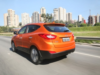 Hyundai lança ix35 reestilizado no Brasil