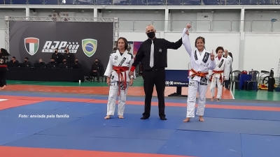 Atleta mariliense de jiu-jítsu ganha mais um torneio, agora no RJ