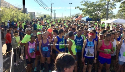 Mais de 640 atletas participam da 2ª Corrida da Amizade