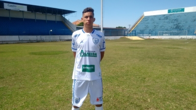 Marco Aurélio Jorge comanda coletivo visando semifinal 