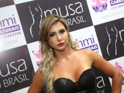 Modelo morre após cirurgia estética na face