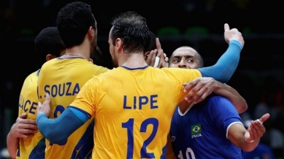 Brasil é tricampeão olímpico no vôlei masculino