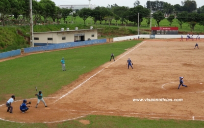 Alunos da Emef Cecília Alves Guelpa participam de torneio de beisebol