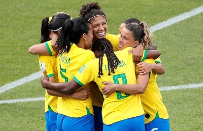 Com show de Cristiane, o Brasil derrota a Jamaica por 3 a 0