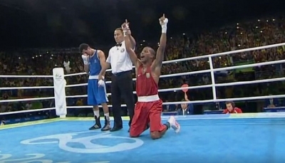 Robson Conceição conquista primeiro ouro do boxe brasileiro