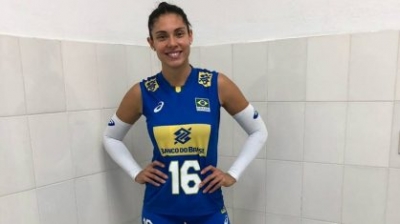 Com tumor no coração, Bruna Honório está fora da seleção feminina de vôlei