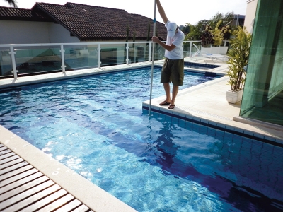  Como cuidar da piscina nos dias mais frios