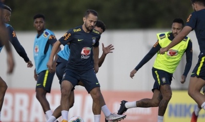 Seleção Brasileira faz segunda partida pelas eliminatórias contra o Peru