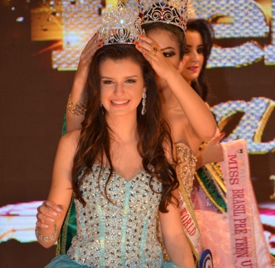 Mariliense é Miss Brasil Pré Teen 2015