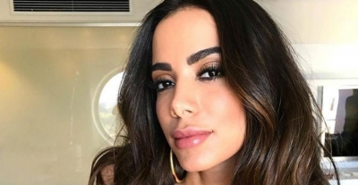 Biografia de Anitta relata relacionamento abusivo com Thiago Magalhães