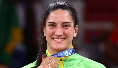 Mayra Aguiar conquista bronze no judô na Olimpíada de Tóquio