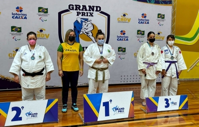 Rebeca Silva conquista medalha de ouro no Grand Prix de Judô 