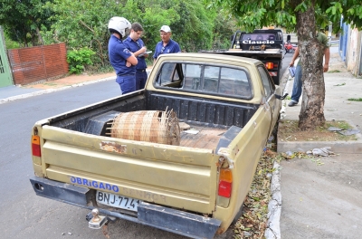 Emdurb inicia a retirada de veículos abandonados