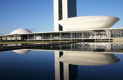 Universitários podem fazer estágio na Câmara dos Deputados em Brasília