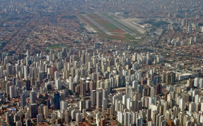 Lei obrigará imóvel próximo a aeroporto a ter sinalização