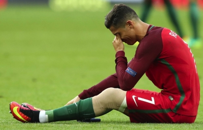 Infecção no pé tira Cristiano Ronaldo do treino de Portugal