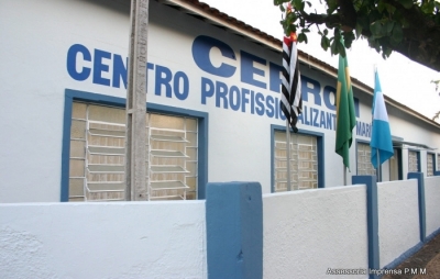 Prefeitura abre inscrições para mais 120 vagas em cursos do Ceprom