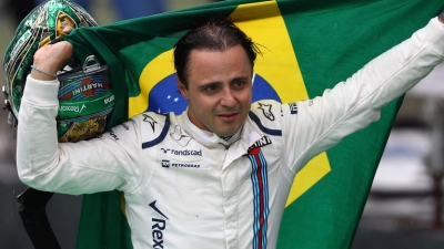 Felipe Massa dá adeus à F-1 com muitos aplausos e gratidão