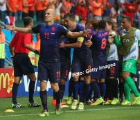 Holanda humilha Espanha: 5 a 1 na Copa